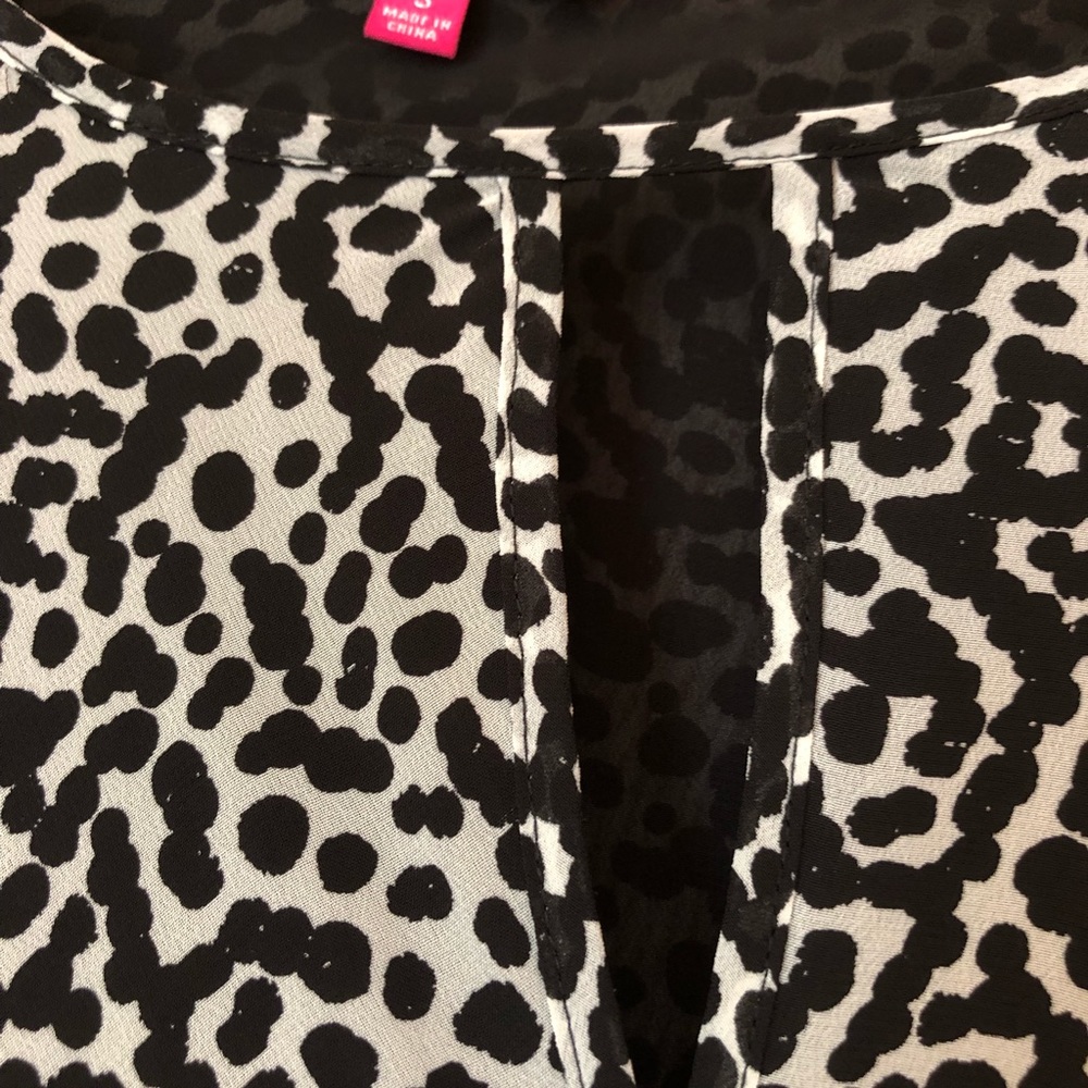Vince Camuto  Work Blouse